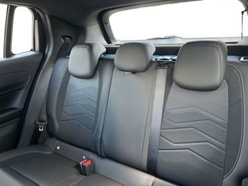 Jeep Avenger 1.2 Black Edition GJR LED KAMERA