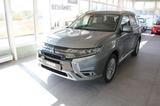 Mitsubishi Outlander PHEV Plus mit FA-Paket - graue Mitsubishi Plug-in Hybrid Outlander