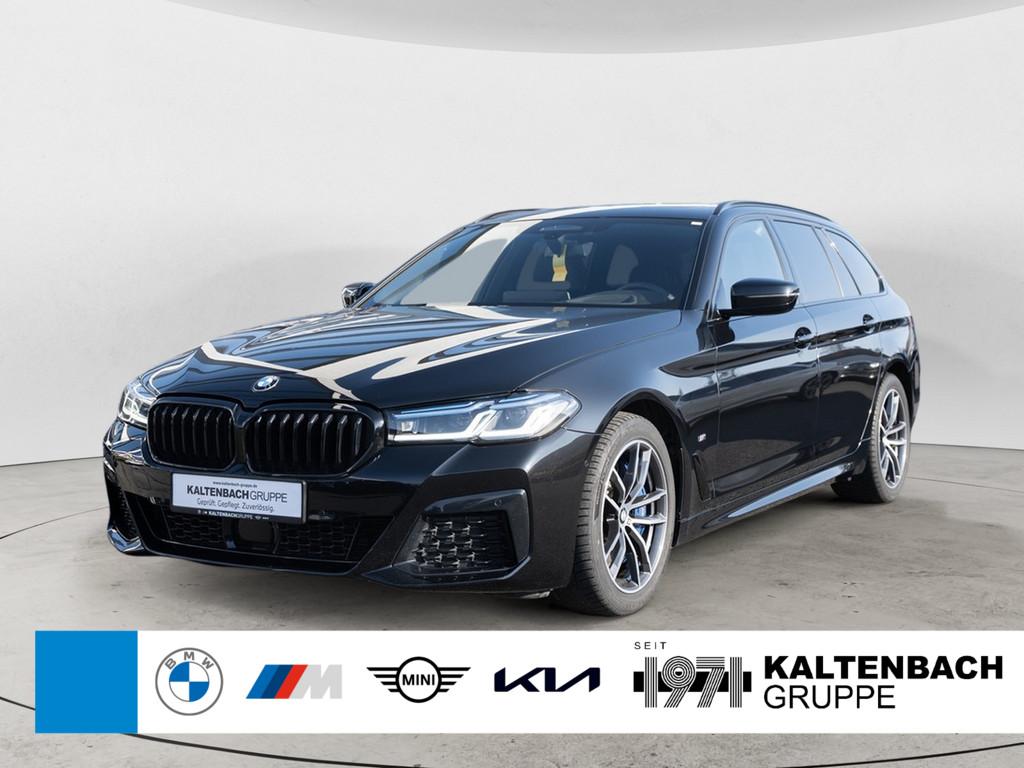 BMW 530d Touring xDrive M-Sport FACEL. PANO AHK HUD
