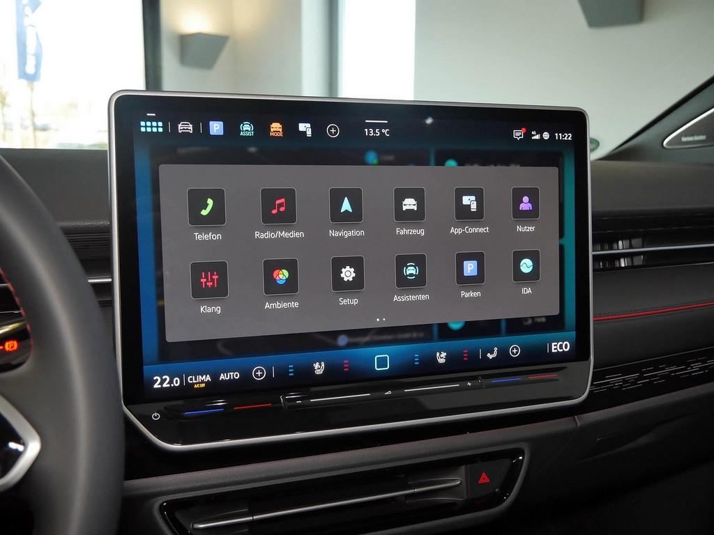 Volkswagen ID.7 Tourer GTX 4Motion AHK PANO NAV MATRIX 4xKA