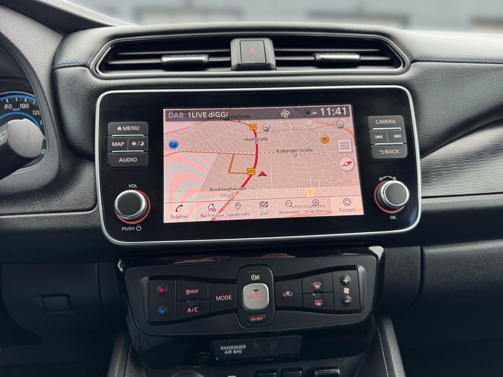 Fahrzeugabbildung Nissan Leaf Tekna *BOSE*LEDER*NAVI*