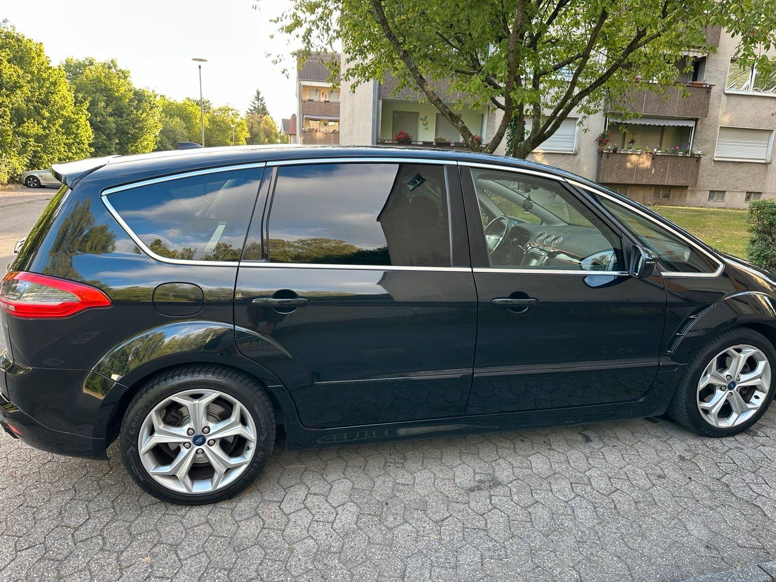 Ford S-MAX 2011 — фото 10