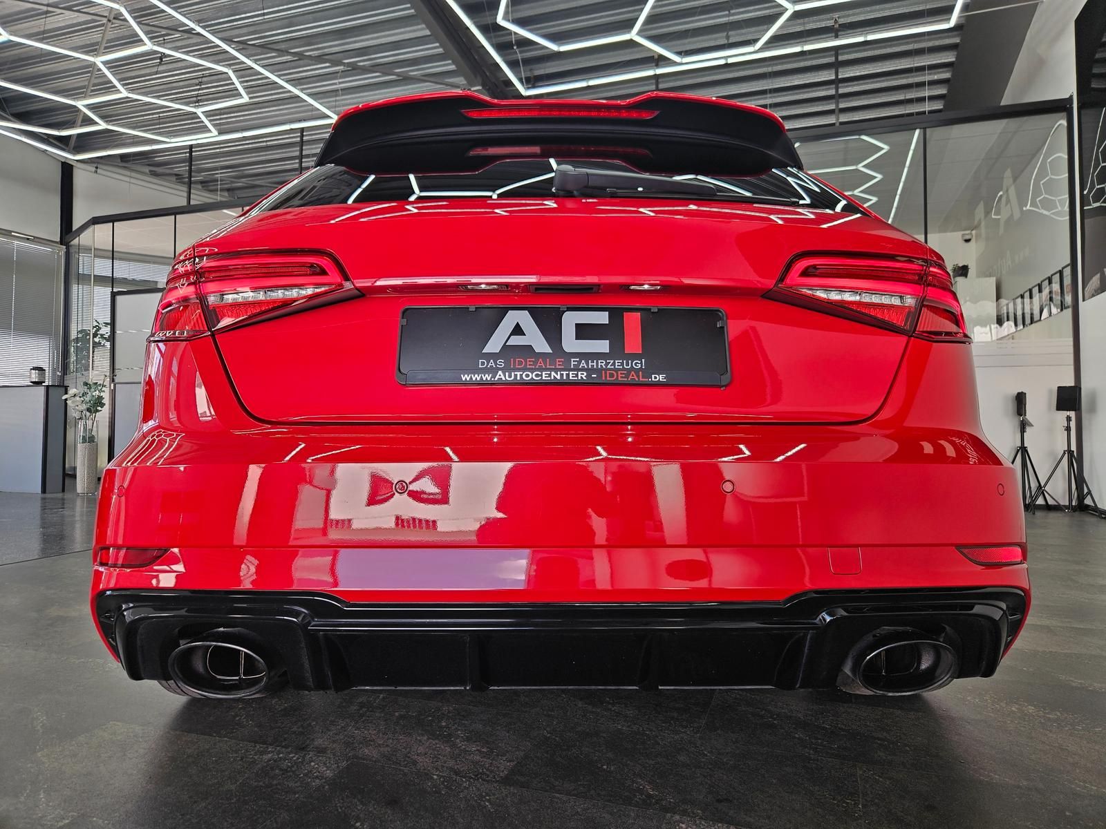 Audi RS3 2.5 TFSI quattro, foto 24