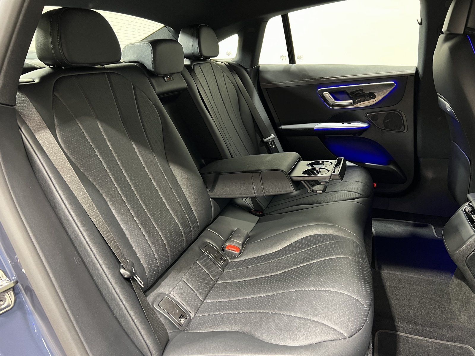 Mercedes-Benz EQE 300 Electric Art Advanced Plus + MJ 2026 !!! foto 25