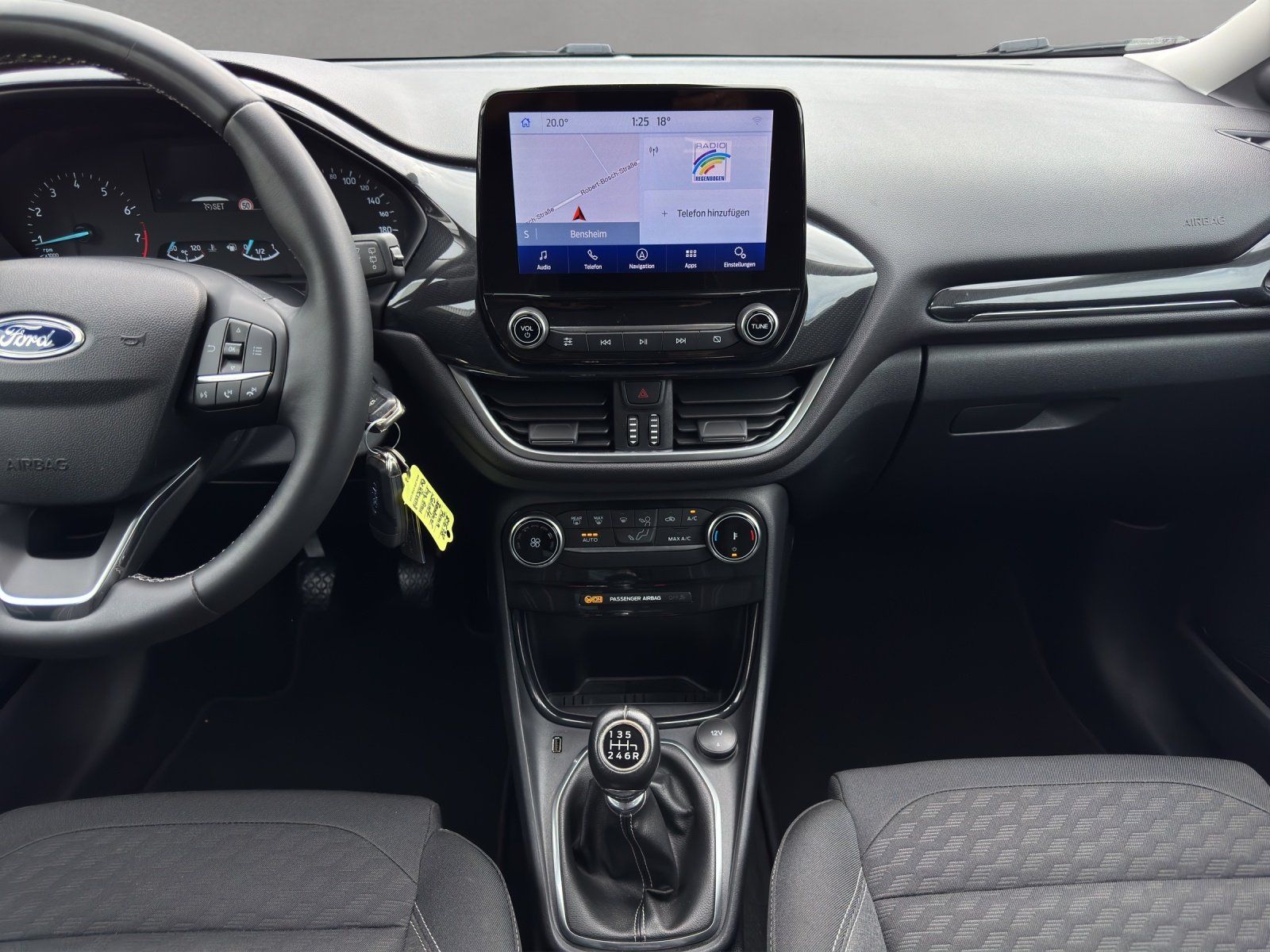Fahrzeugabbildung Ford Puma 1.0 Titanium LED/TEMPOMAT/NAVI/PDC/