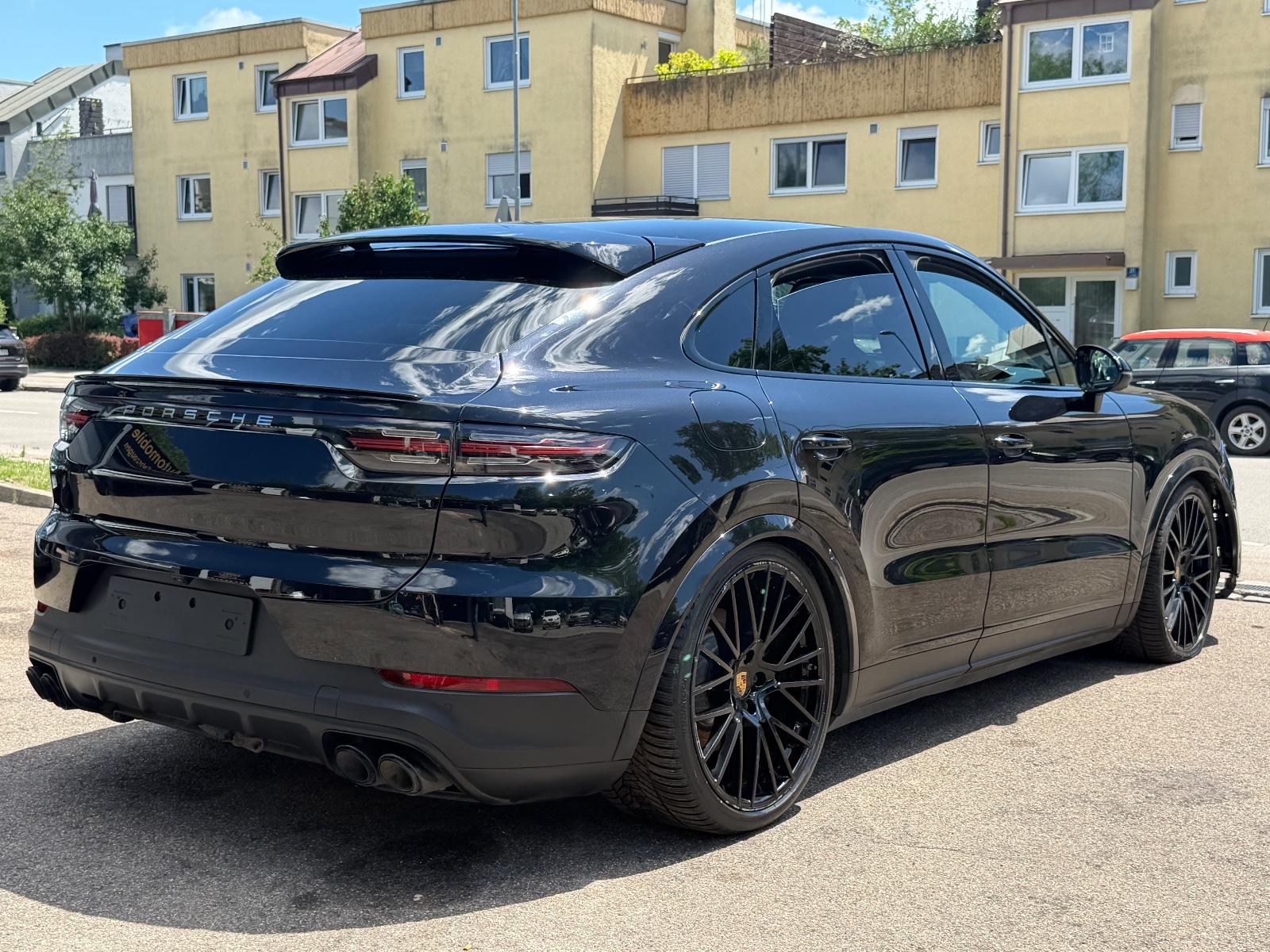 Porsche Cayenne Coupe E-Hybrid Panorama Leder AHK