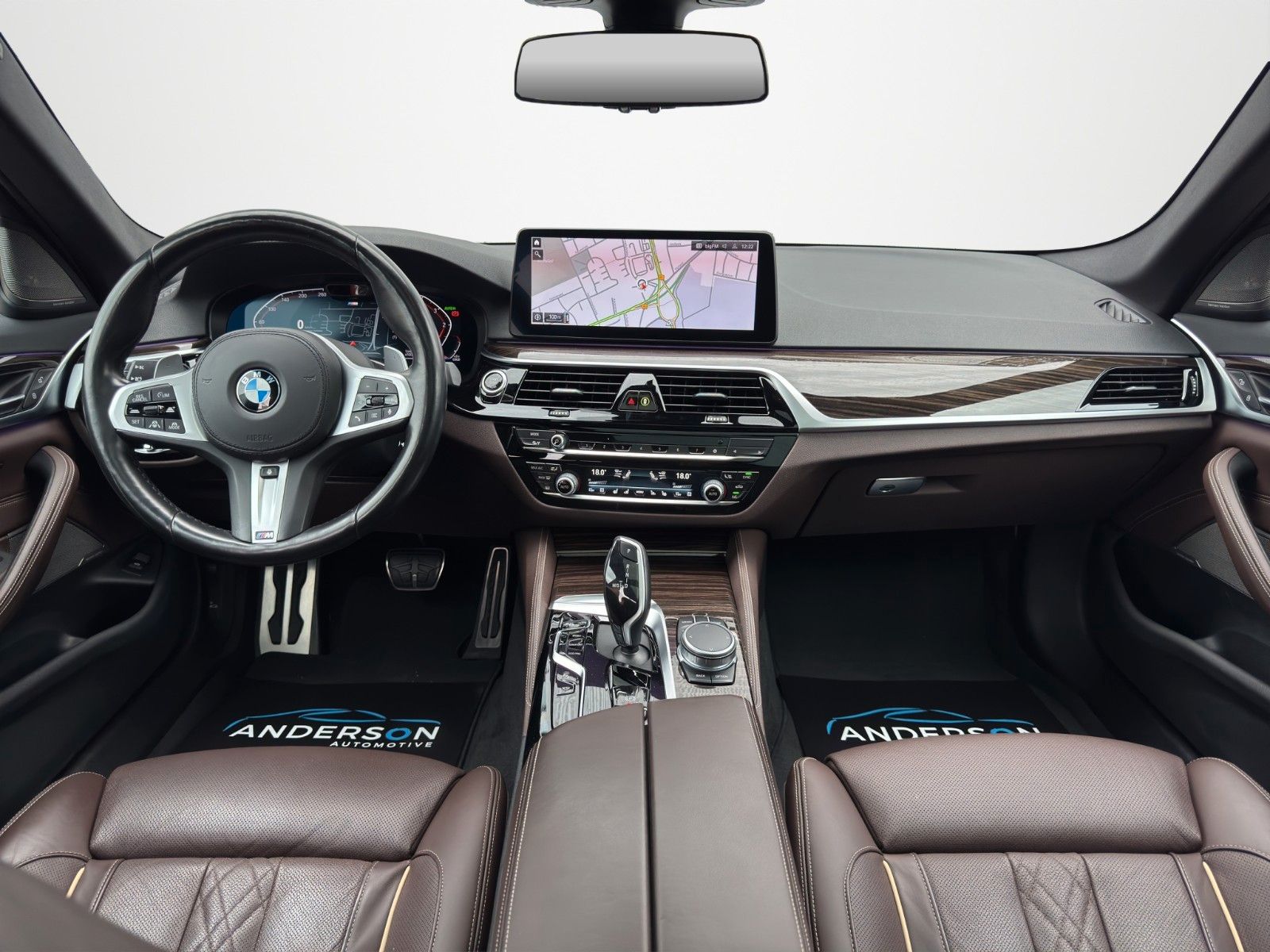 Fahrzeugabbildung BMW 540D XDRIVE M SPORT LASER 360° AHK HUD H&K BROWN