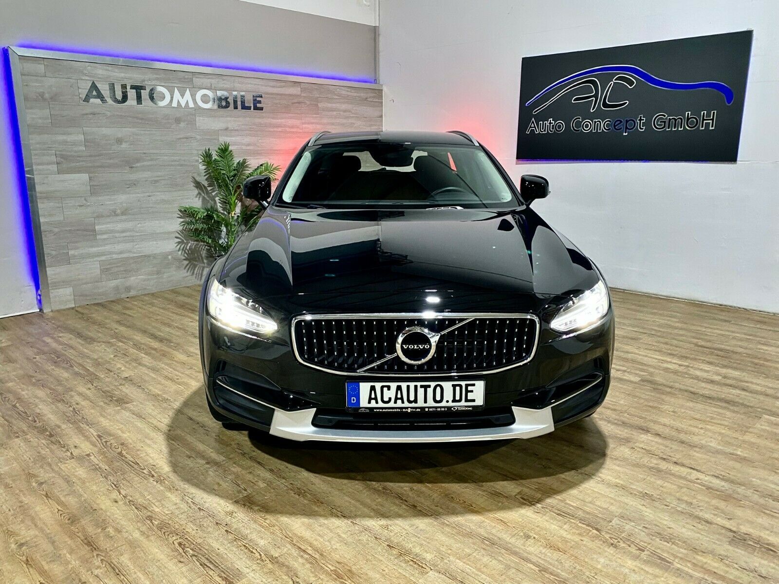 Fahrzeugabbildung Volvo V90 Cross Country*AWD*D4*IntelliSafe*Garantie*