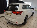Mitsubishi Outlander PHEV Basis Spirit 4WD - Mitsubishi Outlander: Basis Spirit