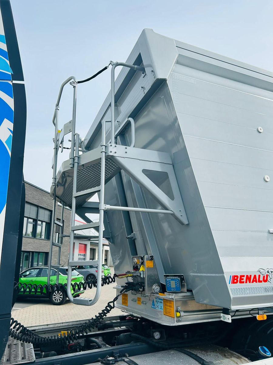 Fahrzeugabbildung Benalu Bulkliner S 95 H2200 51,3m³ Sofort Verfügbar
