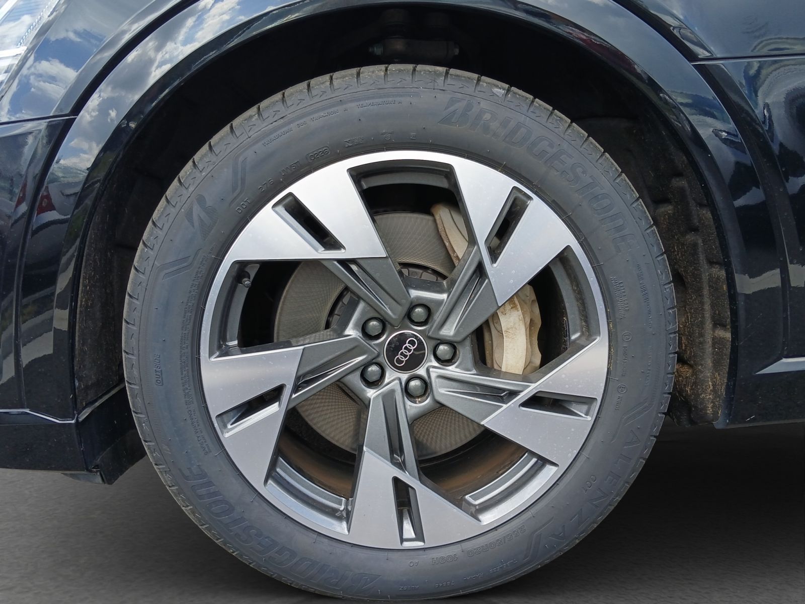 Audi e-tron 55 quattro S line Matrix Head up Navi Sta imagem 2