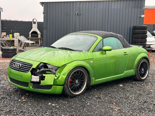 Audi TT -1.8 T -quattro-INDIVIDUAL LACK - MOKAS-98TKM