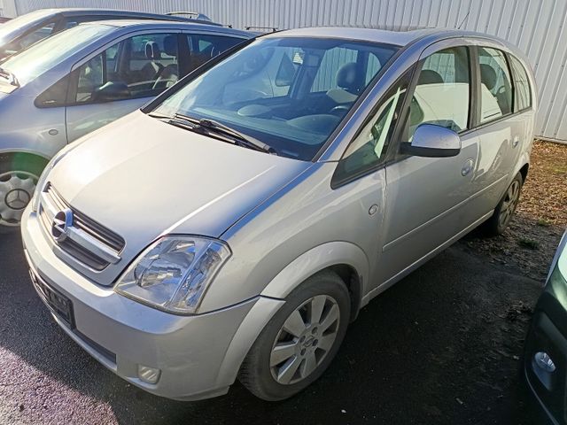 Opel Meriva 1.6, DVD, MP3, AU X,Videoradio, ZV, Servo