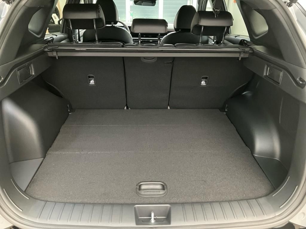 Fahrzeugabbildung Hyundai TUCSON FL (MY26) 1.6 T-GDI (180 PS) 7-DCT 4WD N