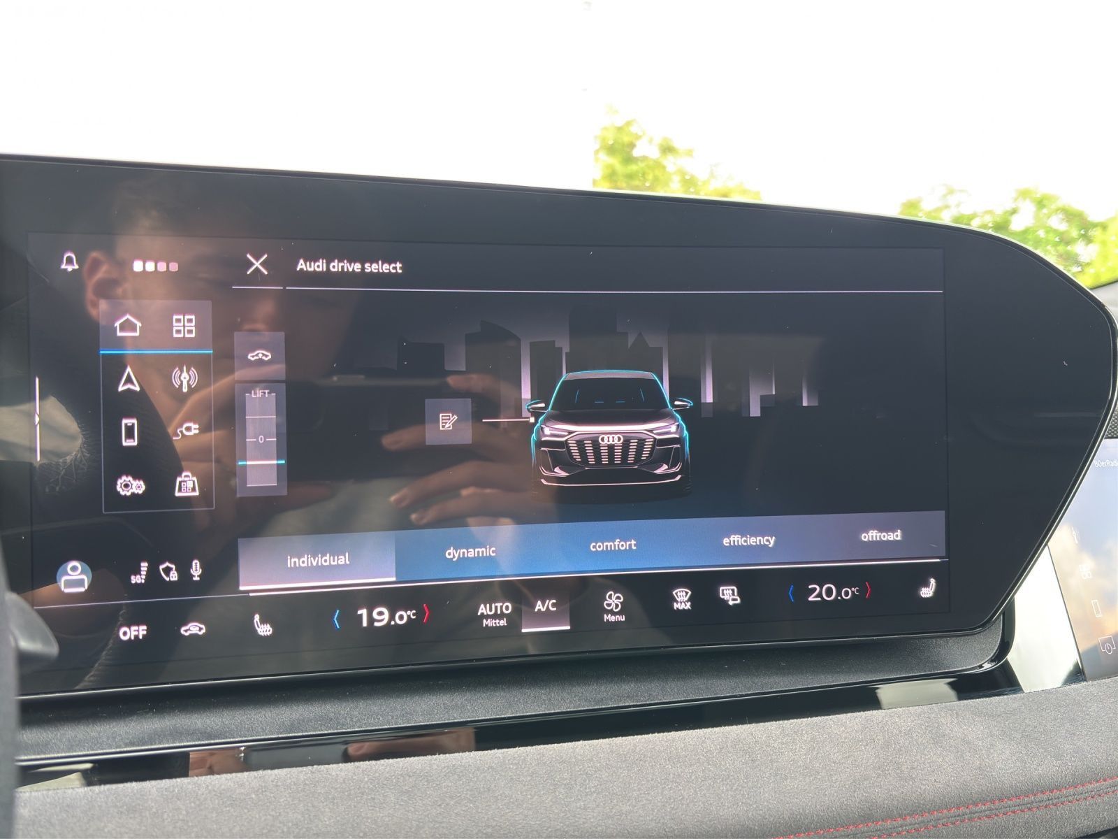 Audi SQ6 e-tron - Bild 21