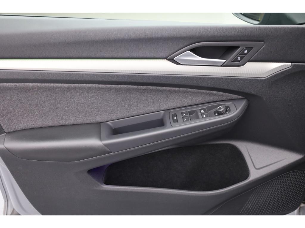 Volkswagen Golf VIII 1.5 TSI Move Ambiente+Fahrassist+LED, миниатюра 11