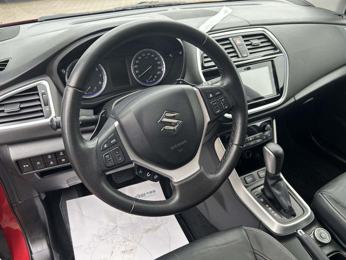 Suzuki S-CROSS 1.4 COMFORT+ ALLGRIP AHK Leder