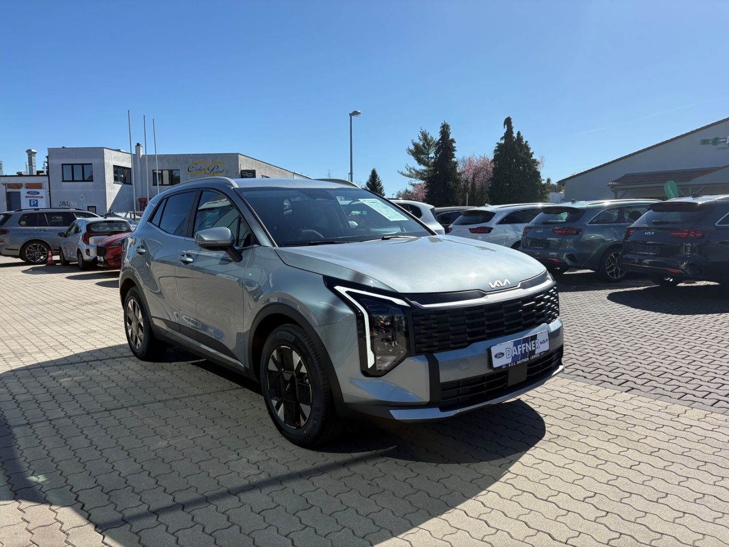 Fahrzeugabbildung Kia Sportage Vision Kamera LED elek Sitz Abstandstem