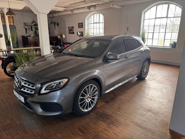 Mercedes-Benz GLA 250 4Matic*AMG-LINE*LED*PANO*NAVI*19 ZOLL*