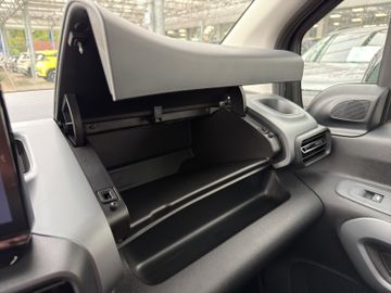 Citroën Berlingo M Benzin 110 30 Jahre Winterp.