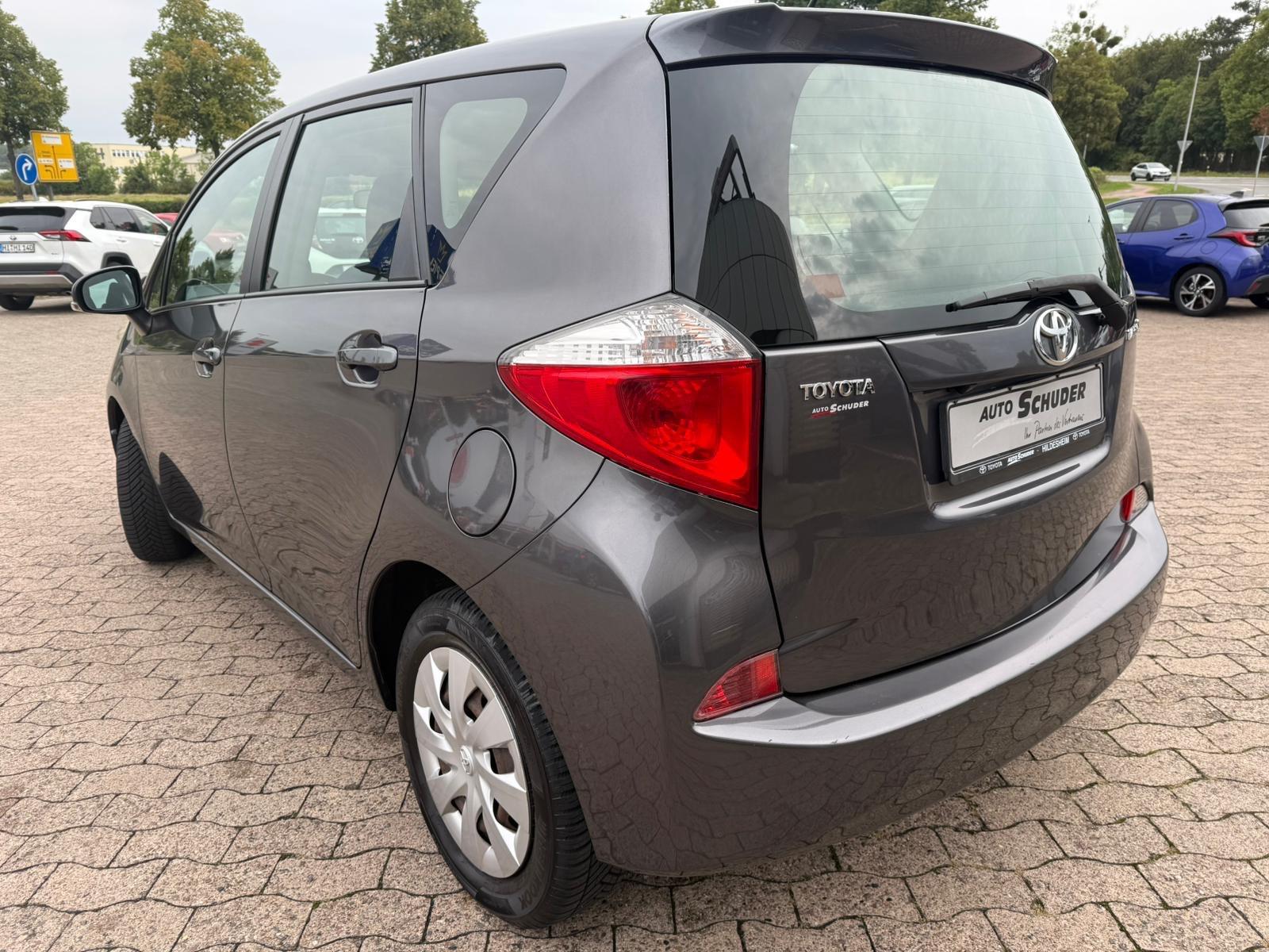 Toyota Verso-S Life **RÜCKFAHRKAMERA**