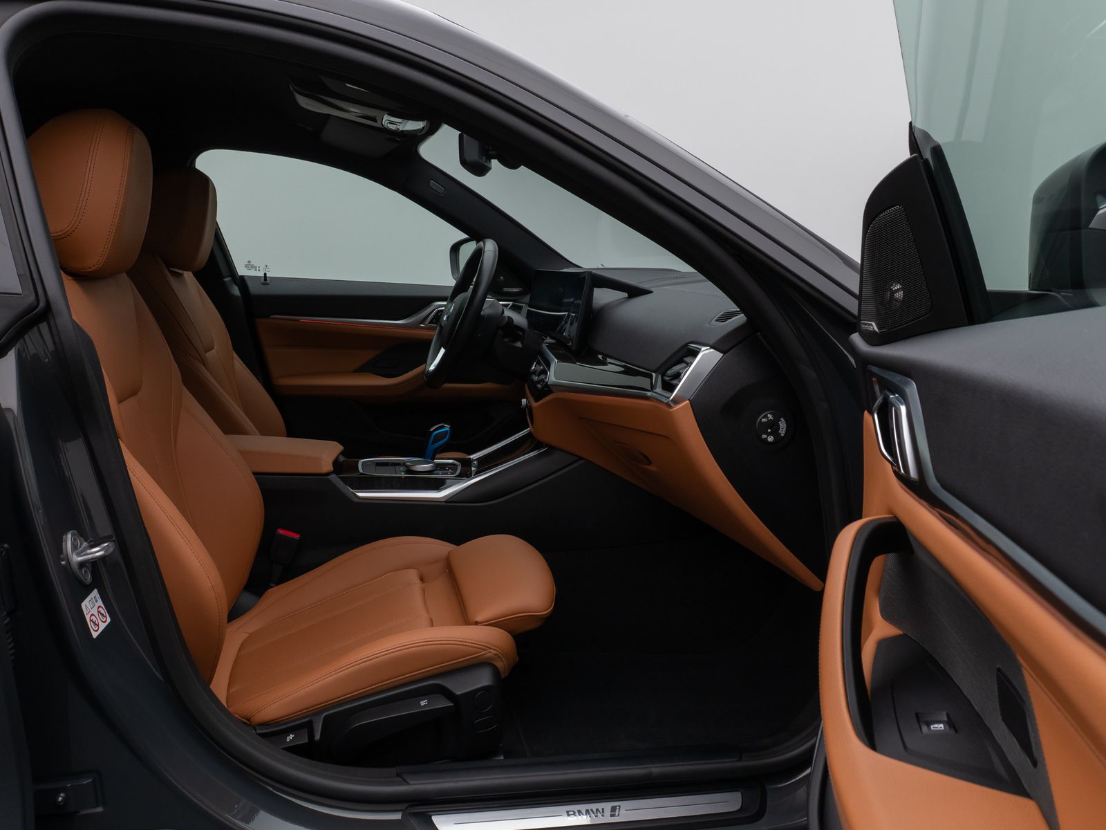 Fahrzeugabbildung BMW i4 eDrive40 Gran Coupé Kamera HUD DAB H/K Komfor