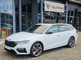 Skoda Octavia Combi RS DSG 245PS NAVI+AHK+SHZ+PANO+ACC