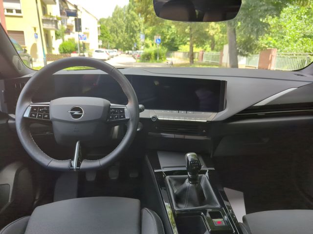Astra ST GS 1.2 TURBO KEYLESS CAM PDC KEYLESS KL