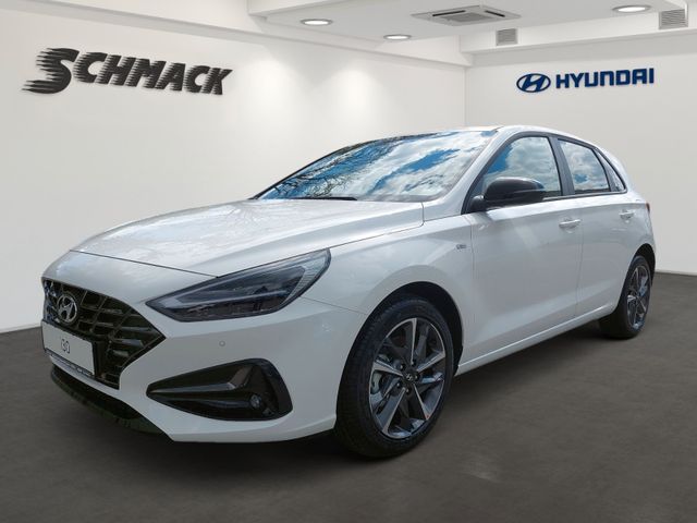 Hyundai i30 Advantage Mild-Hybrid*NAVI*PDC*KLIMA*SHZG*