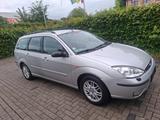 Ford Focus 1.8 Ghia TÜV NEU SCHECKHEFT - Ford Focus aus 2002