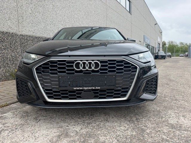 Audi A3 Limousine 30 TDI S line imagem 3