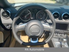 Fahrzeugabbildung Audi TT Coupe/Roadster 2.0 TFSI Roadster Leder Navi