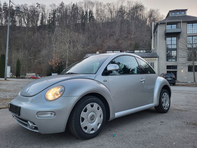 Volkswagen Beetle 2,0 großer Service u. TüV neu!