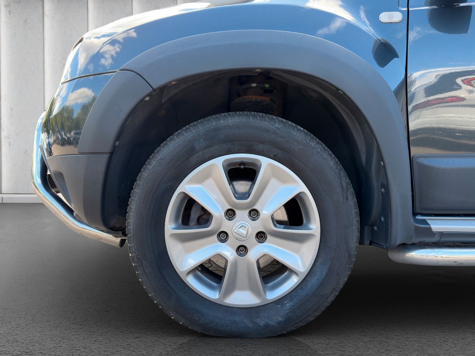 Fahrzeugabbildung Dacia Duster Prestige 4x2*AHK*Navi*SHZ*Leder**