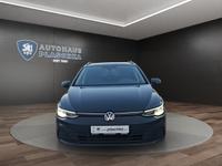 Volkswagen Golf VIII Var. 2.0 TDI DSG Life ACC+KAMERA+APP