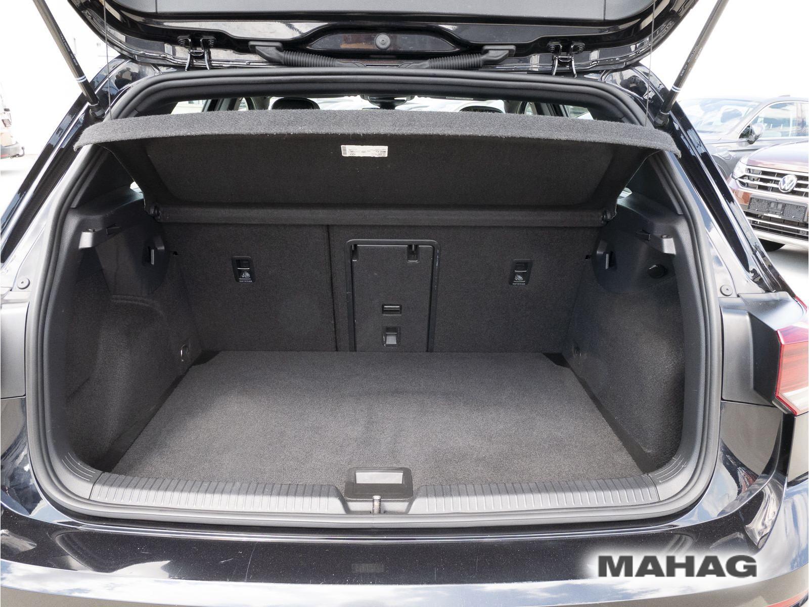 Volkswagen Golf VIII R-Line 1.5 eTSI ACC LED Navi ParkPilot, миниатюра 21