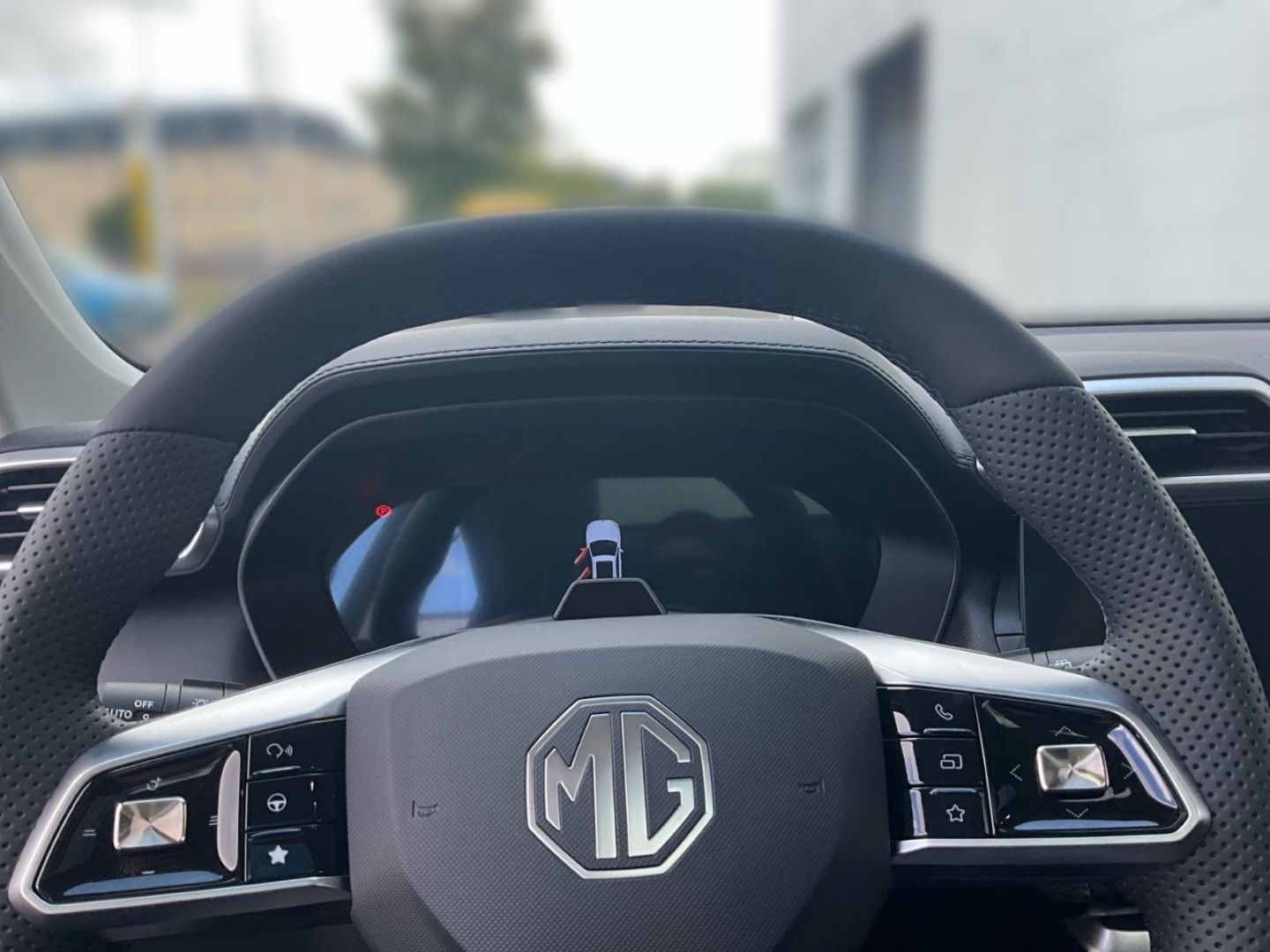 MG ZS