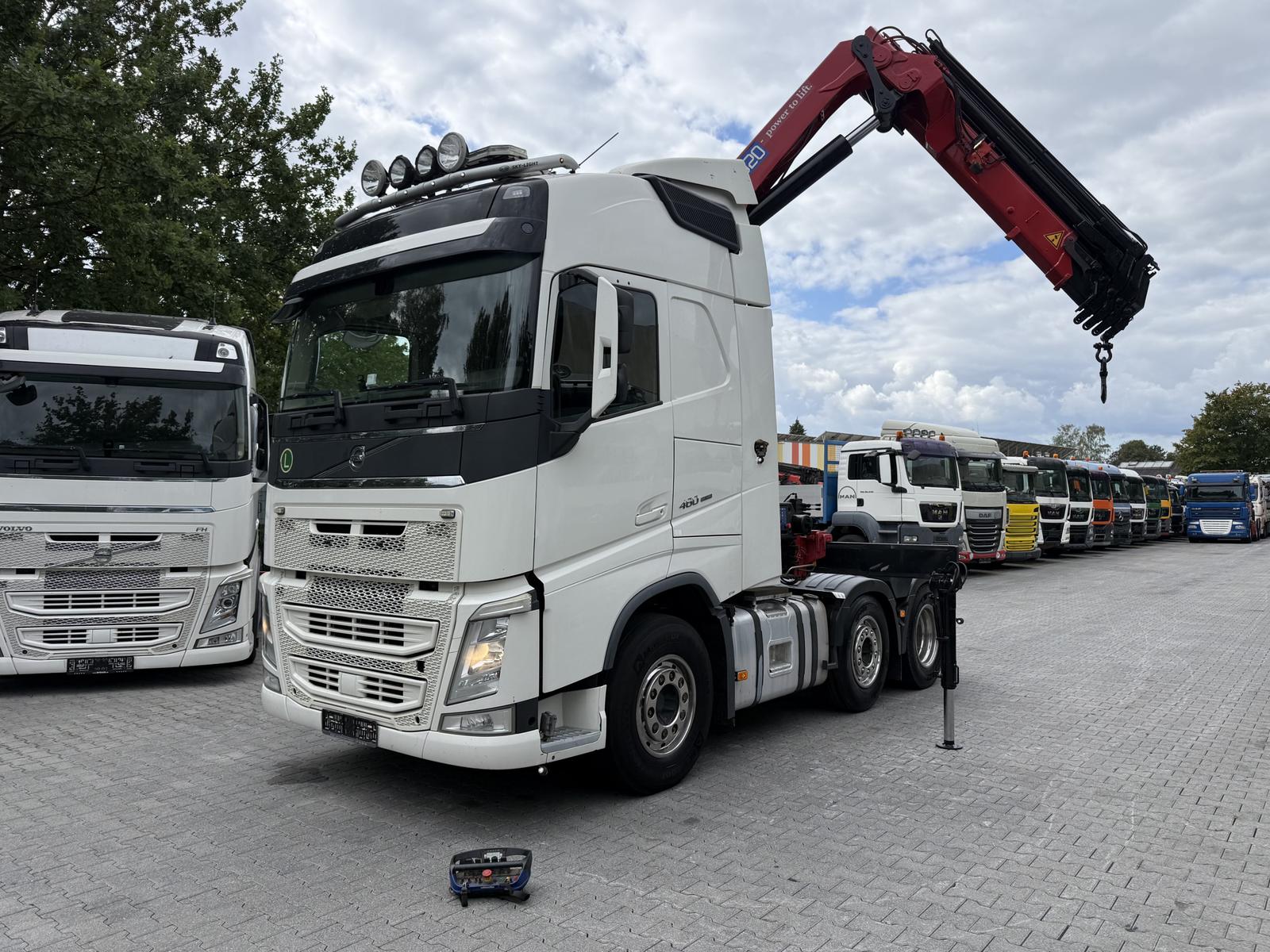 Volvo FH460 6X2 Kran HMF 2620 bis 18.50 Meter