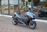 Yamaha TMax 560 Tech Max NEUES Modell 2025 - YAMAHA ROLLER TMAX