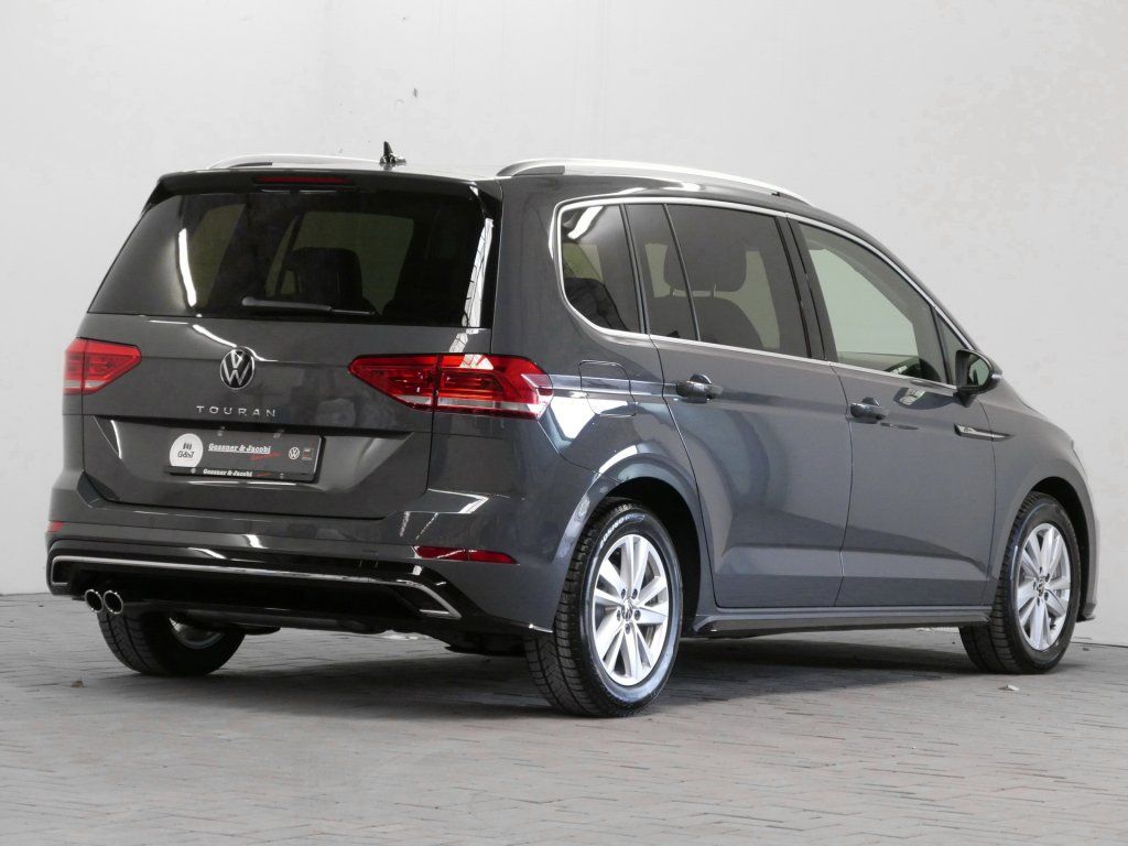 Fahrzeugabbildung Volkswagen Touran Highline 2.0 TDI DSG AHK Navi RFK