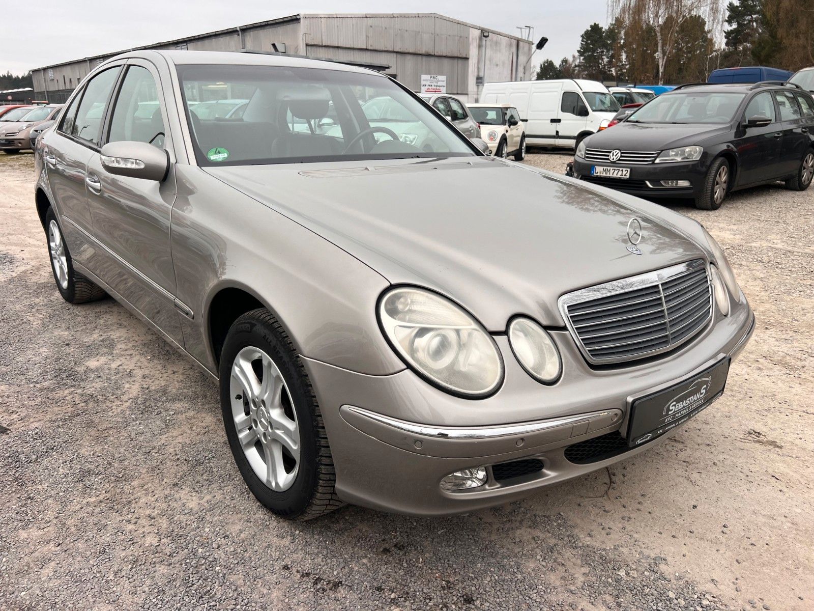 Mercedes E 320 - 1