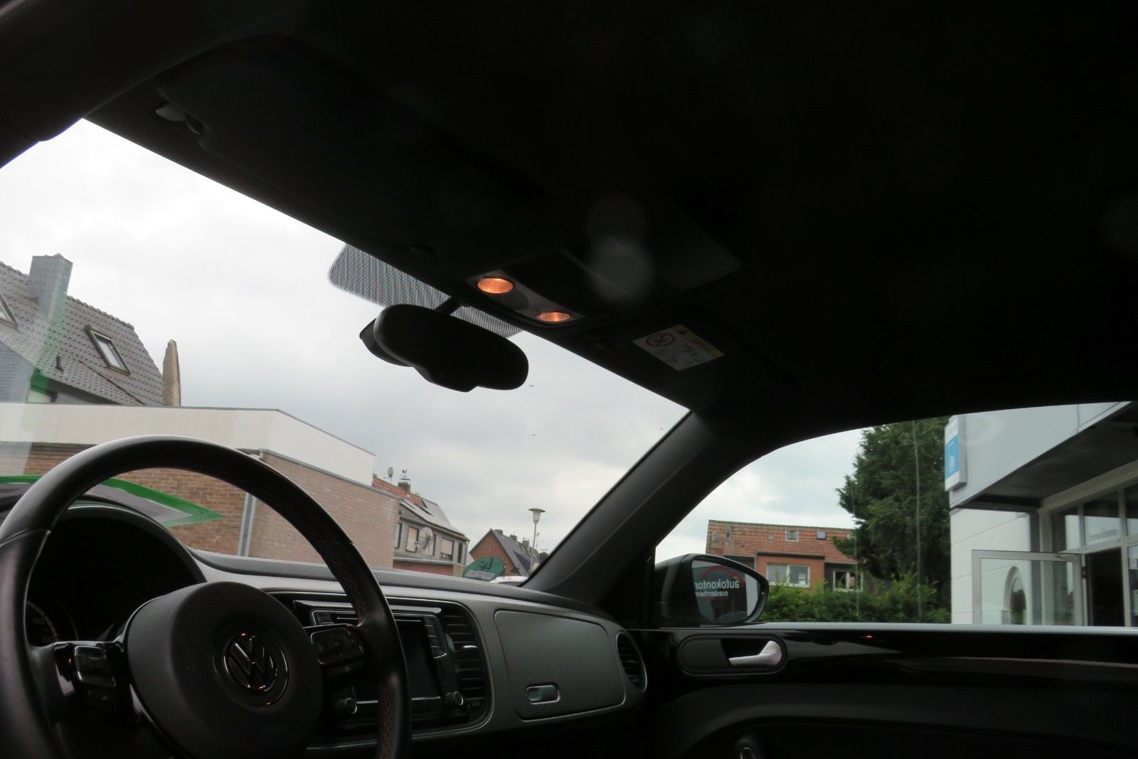 Fahrzeugabbildung Volkswagen Beetle Lim. Club XENON NAVI APP-CONNECT PDC 18`