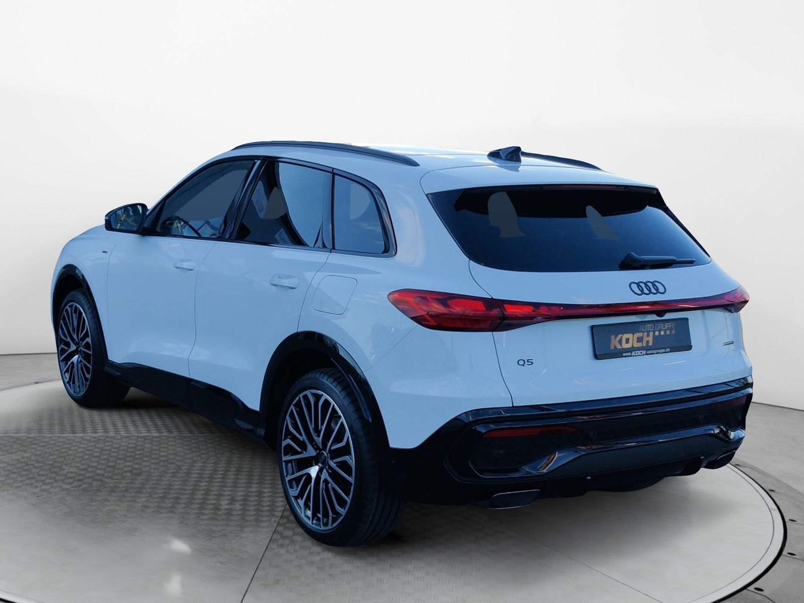 Audi Q5 SUV e-hybrid quattro 220 kW edition one mytho imagem 3