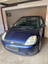 Ford Fiesta 1.3 51 kW - - Ford Fiesta aus 2005: 1.3