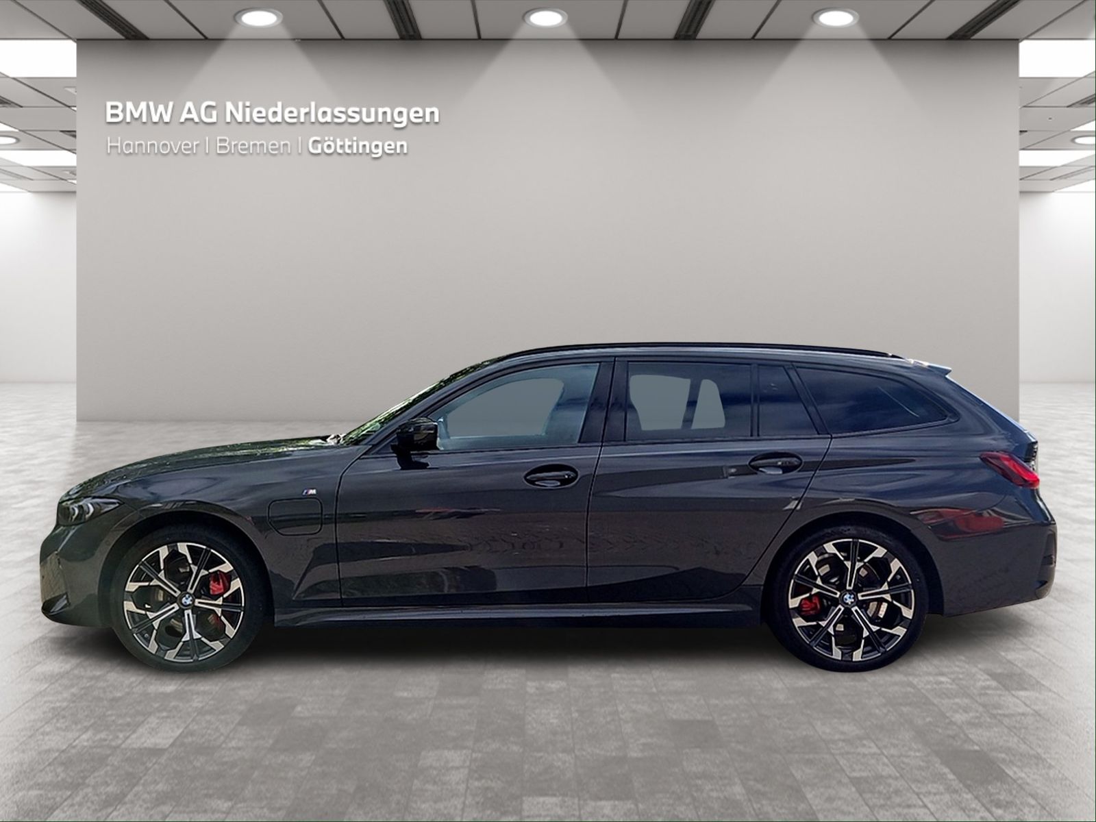 BMW 330e xDrive Touring M Sport AHK LiveCockpitProf foto 3