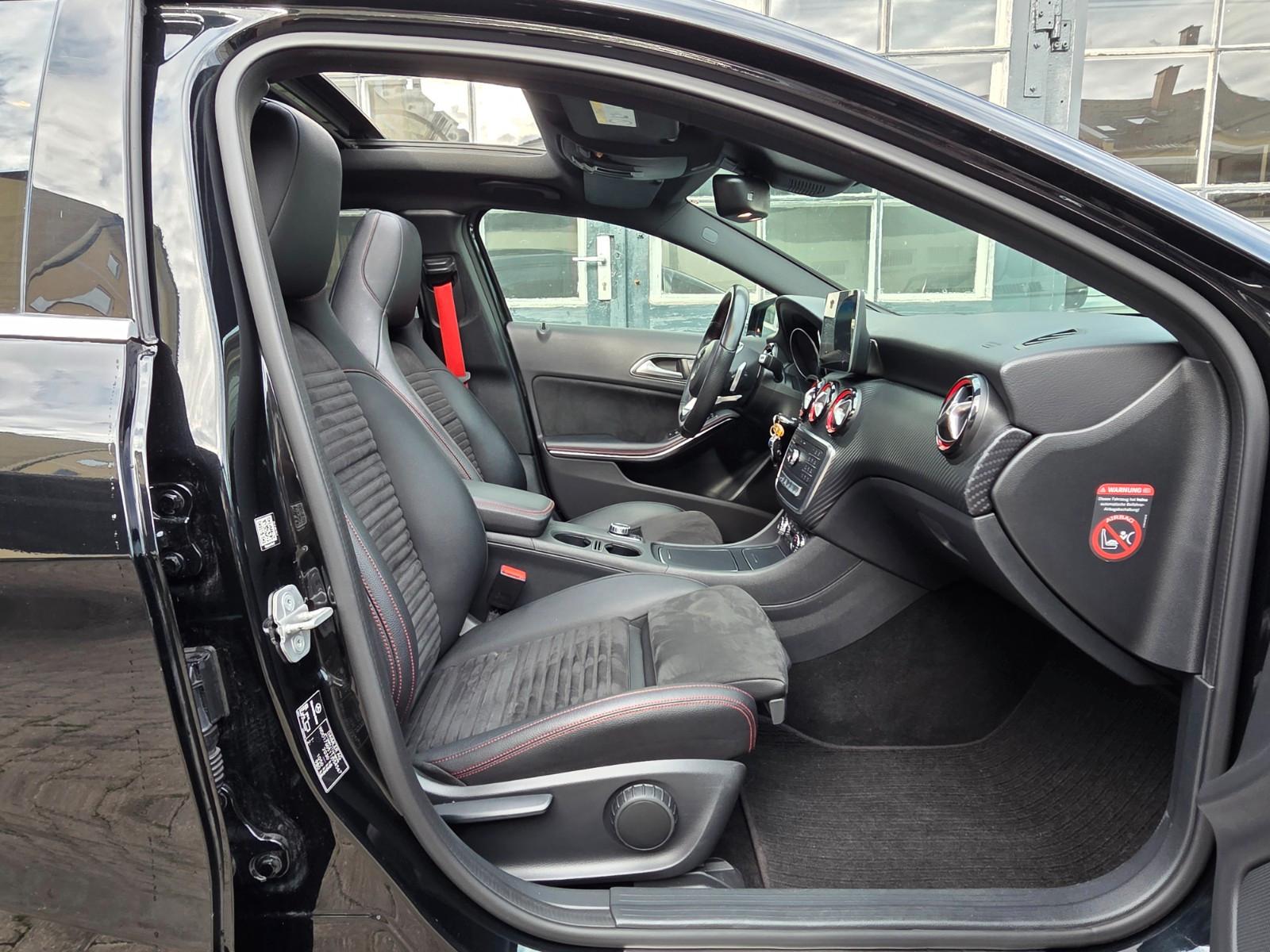 Mercedes-Benz A 250 4Matic Sport/AMG-LINE