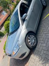 Ford Focus 1.6 Benziner | 135.000 km | TÜV 12/2027 - Ford Focus aus 2010: 1.6
