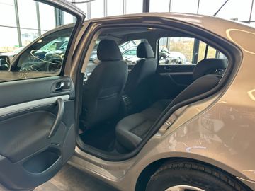 Skoda Octavia Lim. Family *SZHZ*PDC*ISOFIX-BEIFAHRER*
