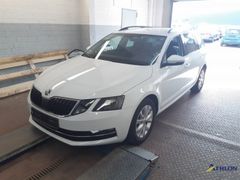 Fahrzeugabbildung Skoda Octavia Combi Style 4x4 Navi SiHz PDC Tempo AHK