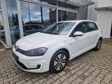 Volkswagen e-Golf Navi ACC LED CCS  Sitzheizung ALU Kamera - mit Elektro-Antrieb: Fernlichtassistent